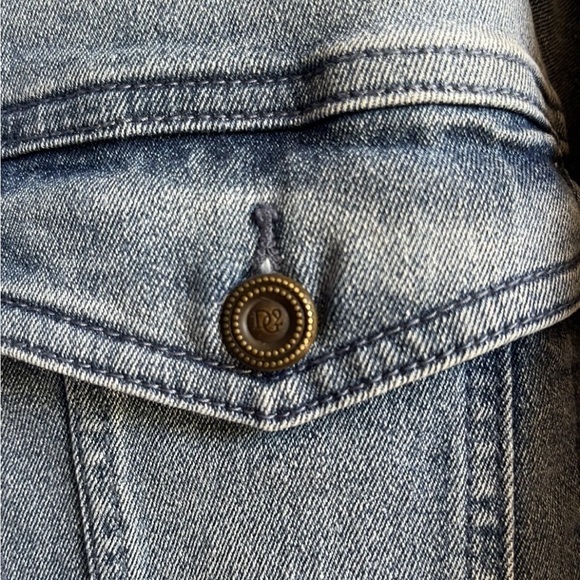 DG2 Womens Jean Jacket Size Small Country Western Tassel Star Small Side Slits - Picture 5 of 6